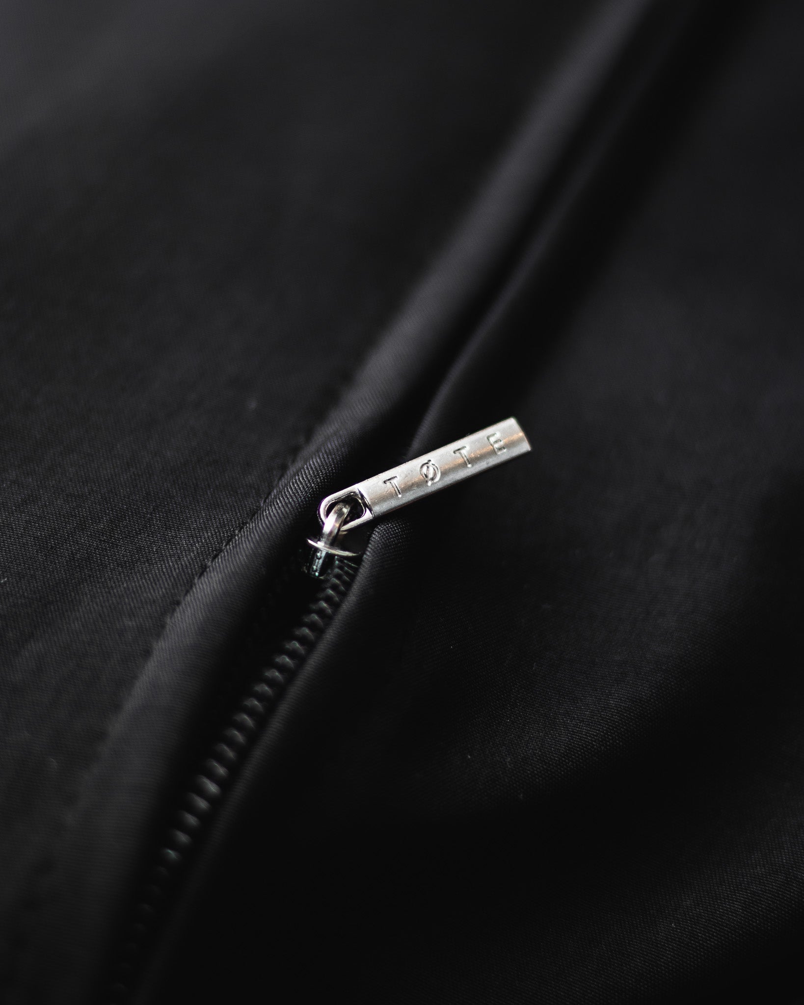 SIV | Black